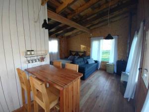 Cabaña de Montaña con Parrilla y Vista al Atardecer - Andes Alquileres