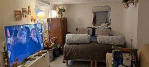 Appartements PARIS AUTHENTIC HOUSE studio with green courtyard 12 rue labourse Gentilly 94250 : photos des chambres