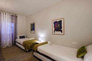 Mercaderes 9 by Clabao