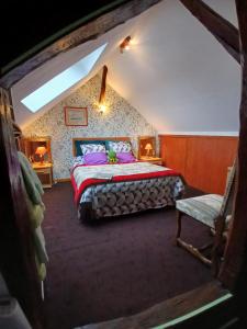 B&B / Chambres d'hotes La CRAPOUNETTE : photos des chambres