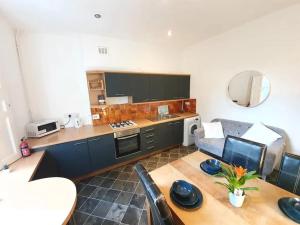 5 Bedrooms House in Kings Cross