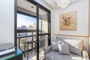 Estudio com Vaga nas Mercês - WAL0701