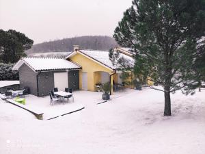 Villas Belle villa familiale a la campagne et sa piscine : photos des chambres