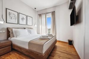 Three-Bedroom Elegant City Living
