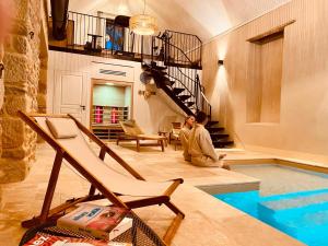 LE DOMAINE DE SOANI - Piscine intérieure, Jacuzzis & Sauna