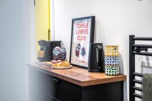 Funky Studio By The Beach