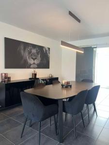 Stunning Retreat with Pool Near Brussels!