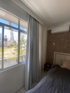 Apartamento enorme em balneário camboriú