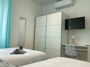 Appartements Appartement Stella 95 m2 climatise parking proche Sanctuaires : Appartement 3 Chambres avec Vue sur la Montagne