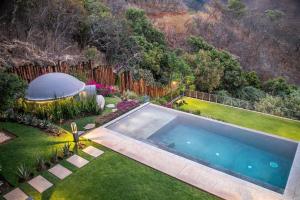 Espectacular casa con hermosa vista al lago - El Santuario Resort