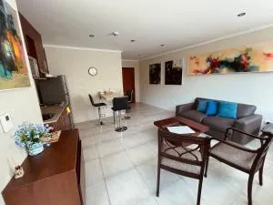 Gallery Suite en Riverfront Puerto Santa Ana - Durán