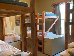 Mountain Shadow Hostel