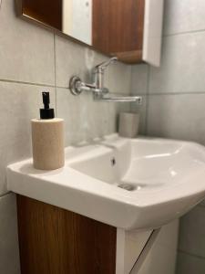 City Centre Comfort Apartment - Free Parking