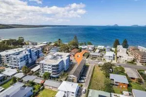 1 Costa Smerelda, 16 Soldiers Point Rd - filtered water views - Солджерс-Пойнт