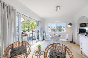 1 Costa Smerelda, 16 Soldiers Point Rd - filtered water views