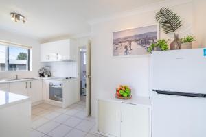 1 Costa Smerelda, 16 Soldiers Point Rd - filtered water views