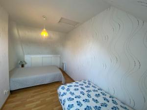 Maisons de vacances Holiday Home in Normandy near Sandy Beach : photos des chambres