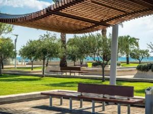 Studio 2 pers climatisé, proche plage et commerces, WiFi - FR-1-466A-24