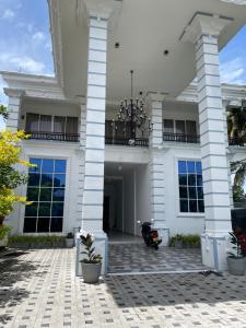 Aqua Hotel