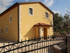 Villa Jomi Comfortable holiday residence