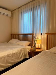 10-minute walk from Hongdae Entrance Station, 2 rooms, 3 beds