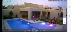 Los abuelos casa y piscina