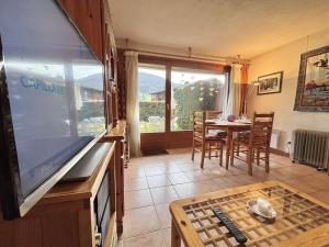 Appartements Studio cabine cosy avec jardin privatif a Praz-Sur-Arly - FR-1-603-110 : photos des chambres