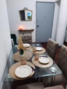 Obelisco Céntrico y familiar