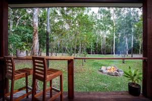 Airlie Beach Eco Cabins - Adults Only