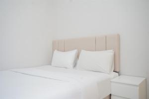 Nice and Modern Studio at Transpark Bintaro Apartment By Travelio