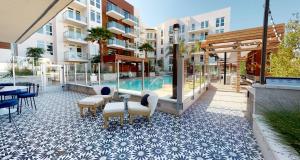 Lavish 2bed Apt in Hollywood with FREE parking