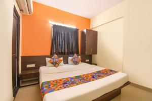 Via Comfort Executive - Nr Butterfly Park - Hinjawadi