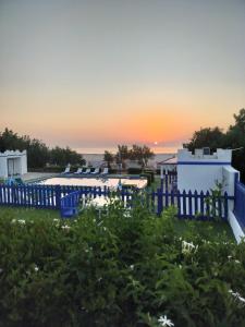 Al-Ashkhara Beach Resort منتجع شاطئ الأشخرة