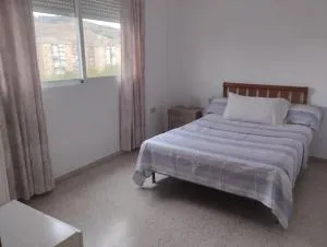 Spacious room with private key and WIFI - Jun