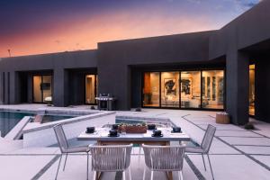 Boulder Cove by Fieldtrip Iconic Modern with Pool Hot Tub Views