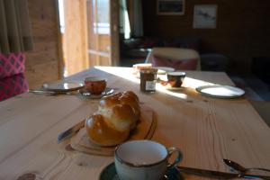 Chalet Hinterrugg - Luxury, Sauna, Whirlpool & Mountain View