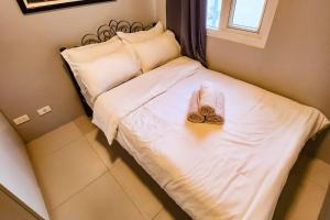 Homey 2br Apt 5 in Makati City