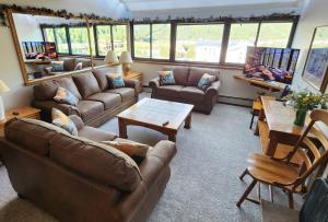 VS741 Village Sqaure condo