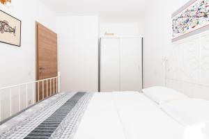 Portadomo Penthouse by Locap Group 