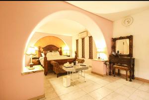 Small Village of Inca Motel