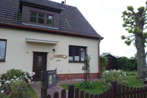 Ferienwohnung "Baum"