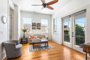 Spacious 3BR Garden District Home w Pool & Balcony