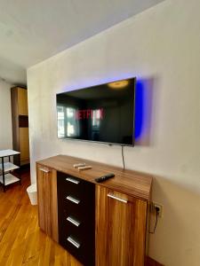 Central District 3 Bedroom Place