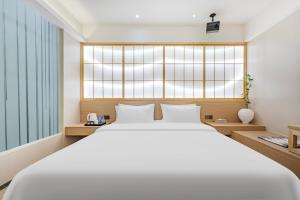 广州柠下酒店科韵路琶洲会展中心店