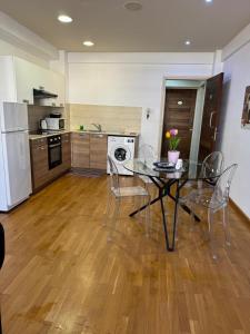 Ithaki Phinikoudes Apartment No. 205