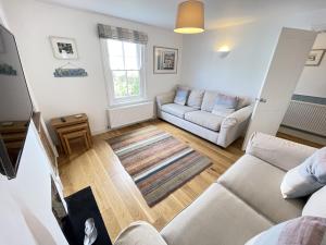 2 Meadow Villas
