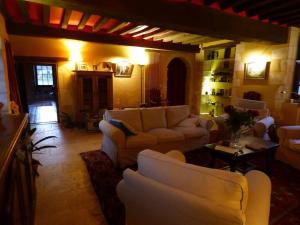 Villas Demeure authentique du 15e siecle au calme : photos des chambres
