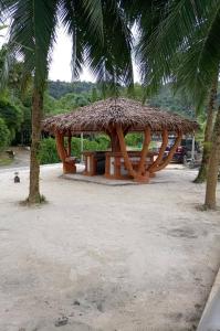 Khaolak Banana Bungalow