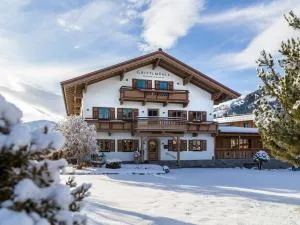 Grittlmühle Chalet Ferienwohnungen - Hof