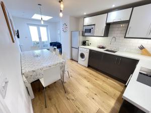 2 Meadow Villas